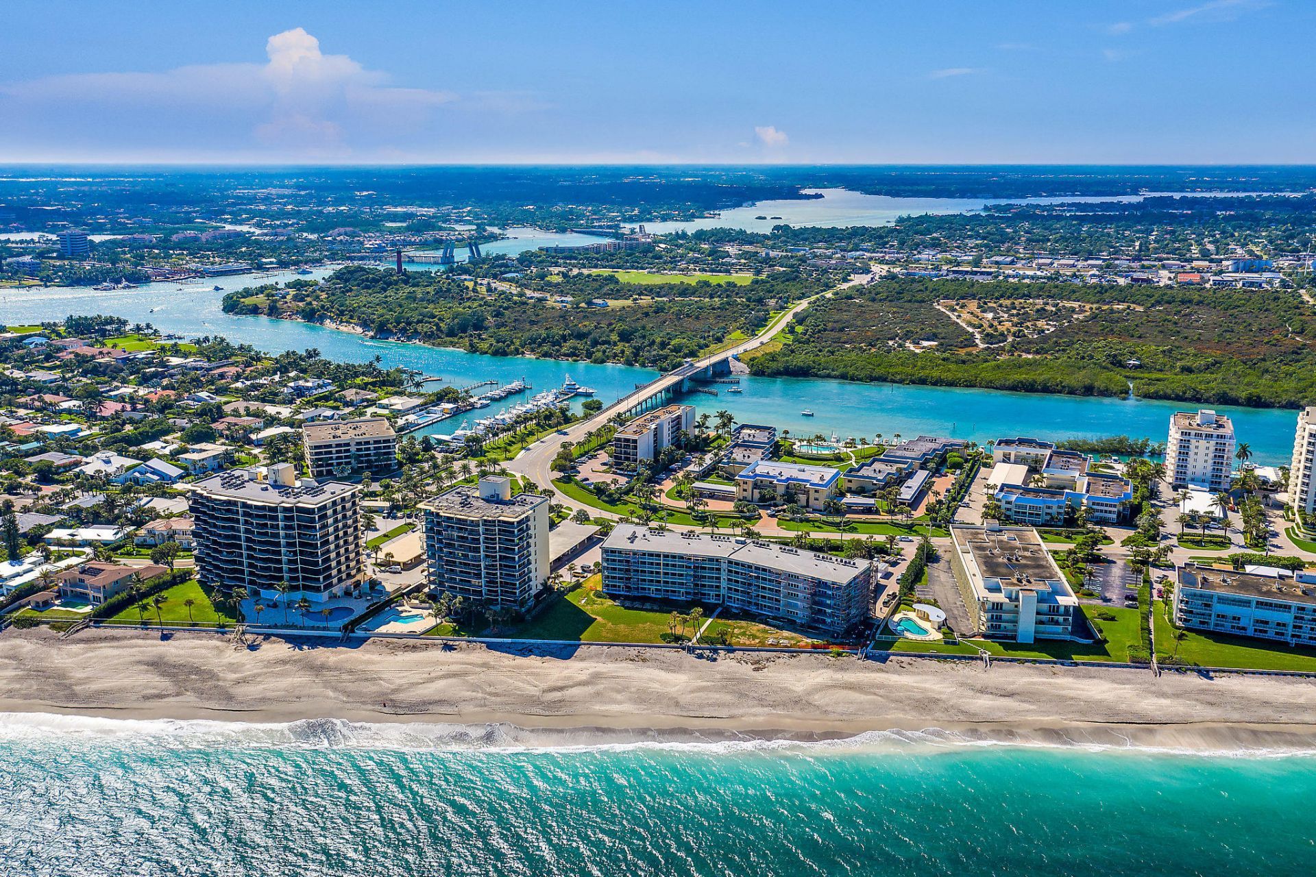 225 Beach Road, Unit 401, Tequesta, FL 33469 Photo