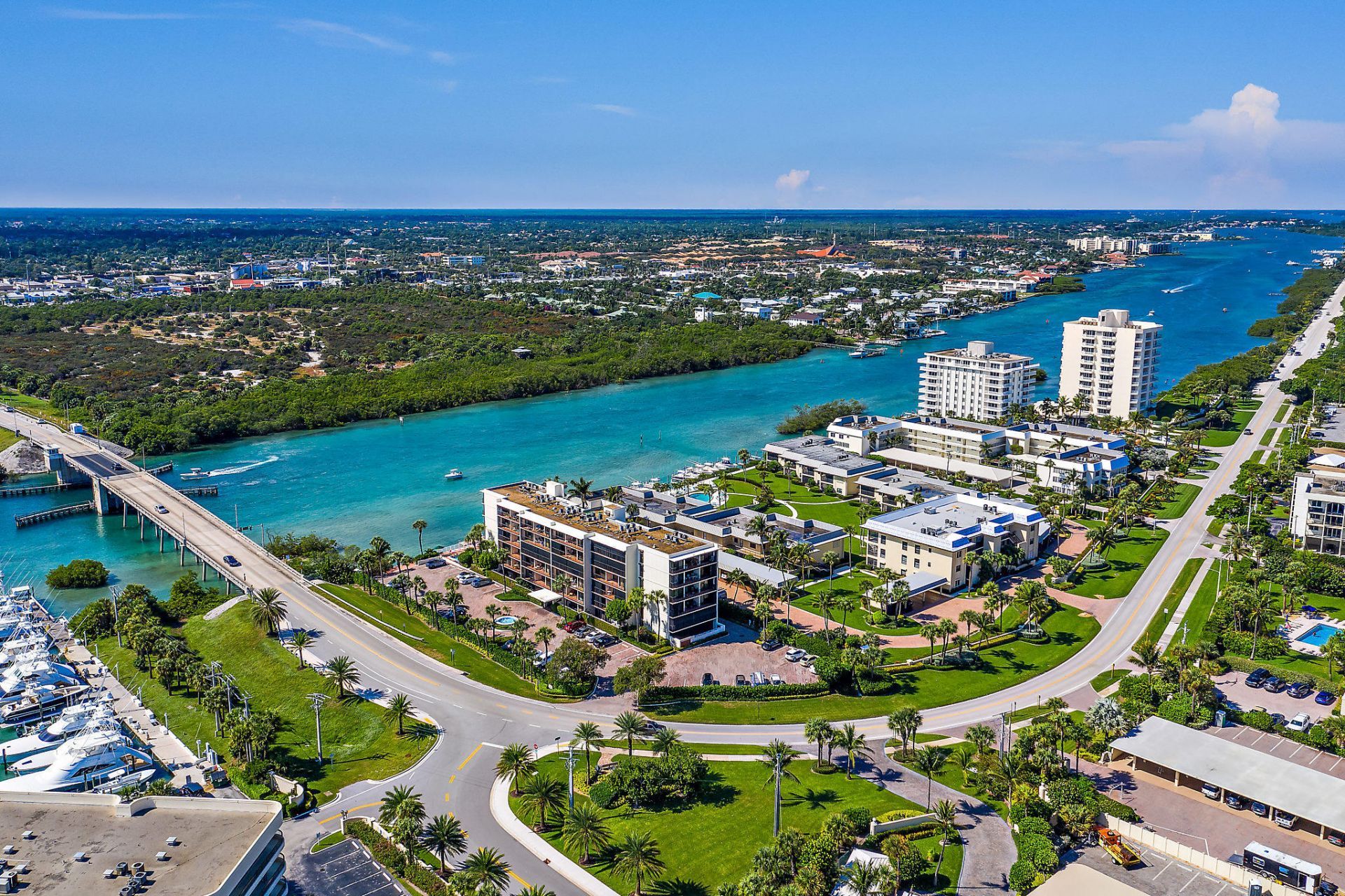 225 Beach Road, Unit 401, Tequesta, FL 33469 Photo