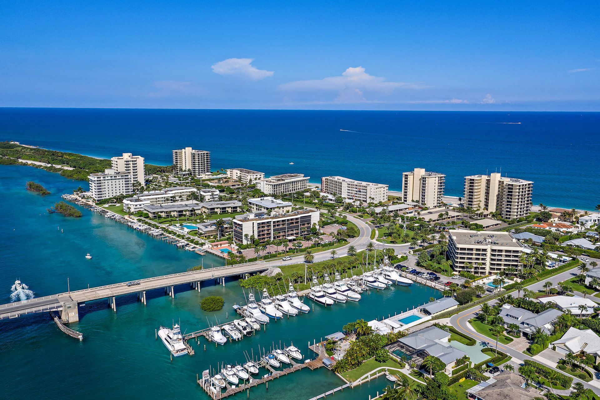 225 Beach Road, Unit 401, Tequesta, FL 33469 Photo