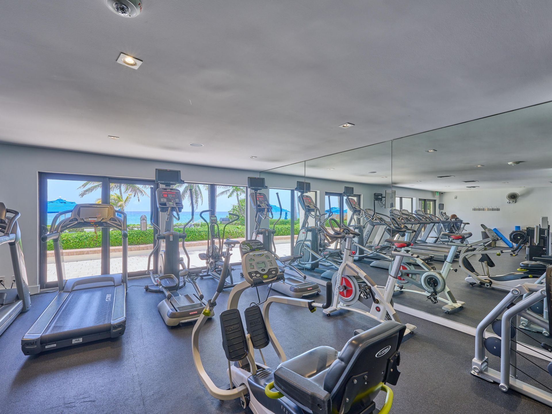 3420 S Ocean Boulevard, Unit 11r, Highland Beach, FL 33487 Photo