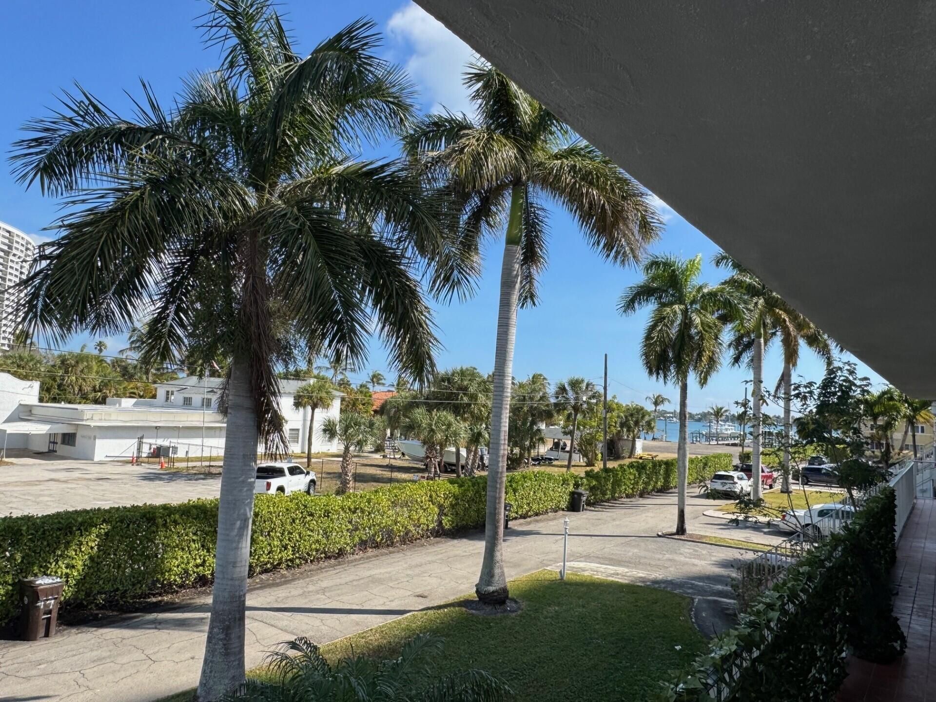 4800 N Flagler Drive, Unit 3, West Palm Beach, FL 33407 Photo