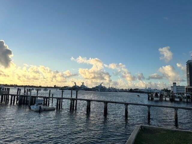4800 N Flagler Drive, Unit 3, West Palm Beach, FL 33407 Photo