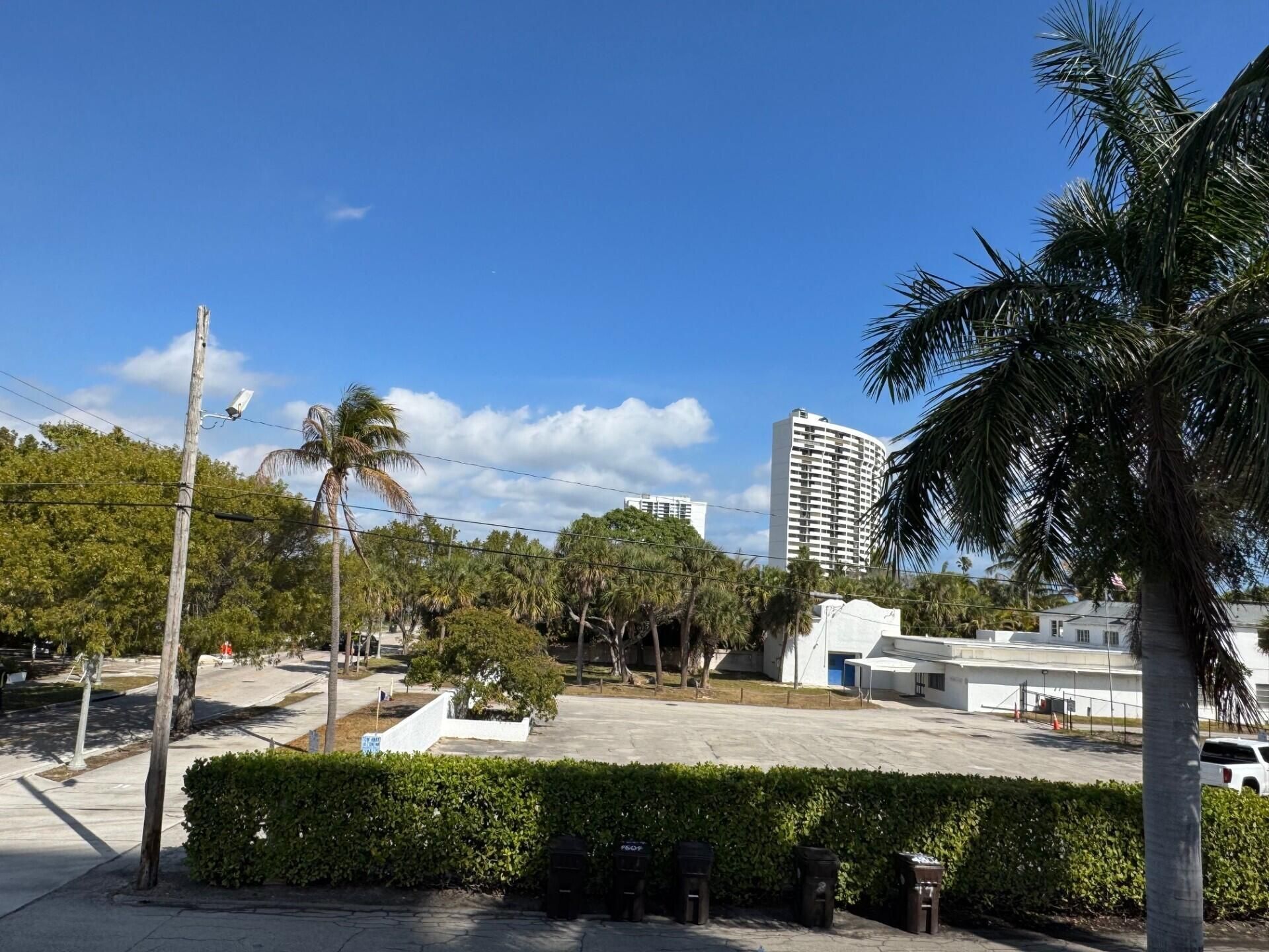 4800 N Flagler Drive, Unit 3, West Palm Beach, FL 33407 Photo