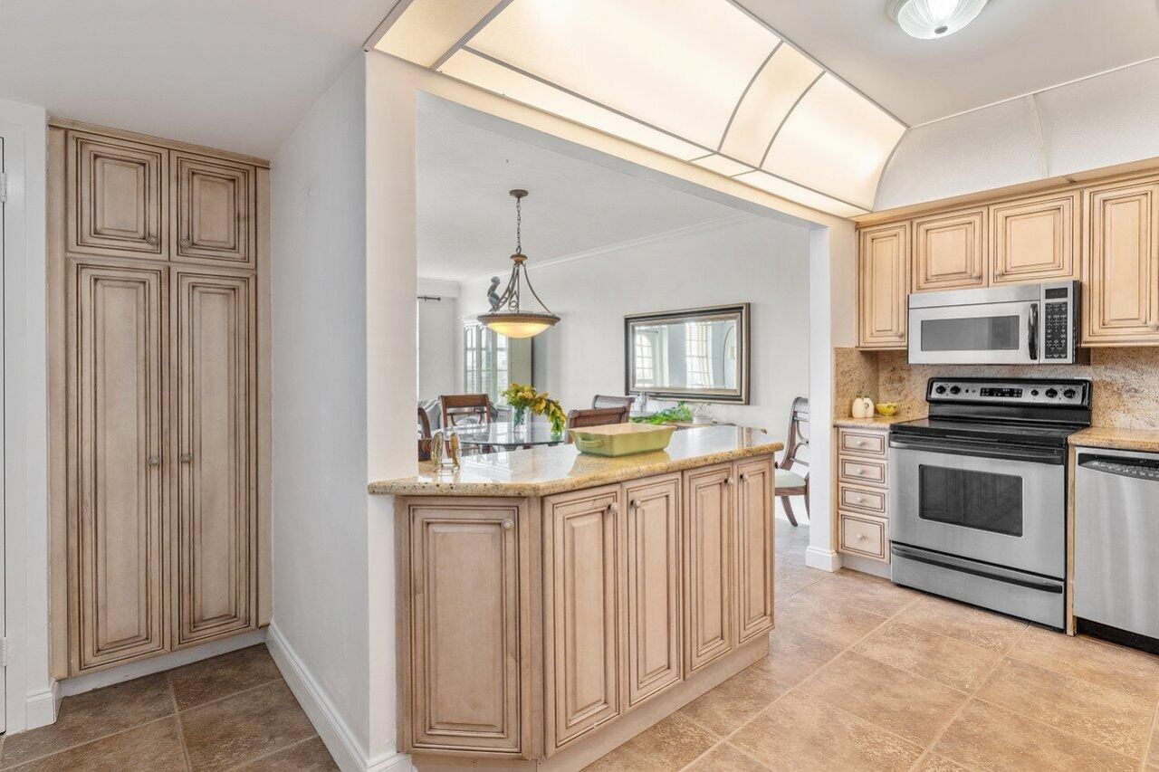 3475 S Ocean Boulevard, Unit 405, Palm Beach, FL 33480 Photo