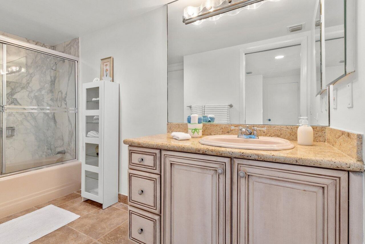 3475 S Ocean Boulevard, Unit 405, Palm Beach, FL 33480 Photo