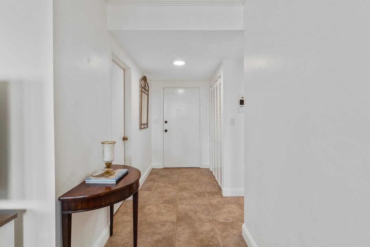 3475 S Ocean Boulevard, Unit 405, Palm Beach, FL 33480 Photo