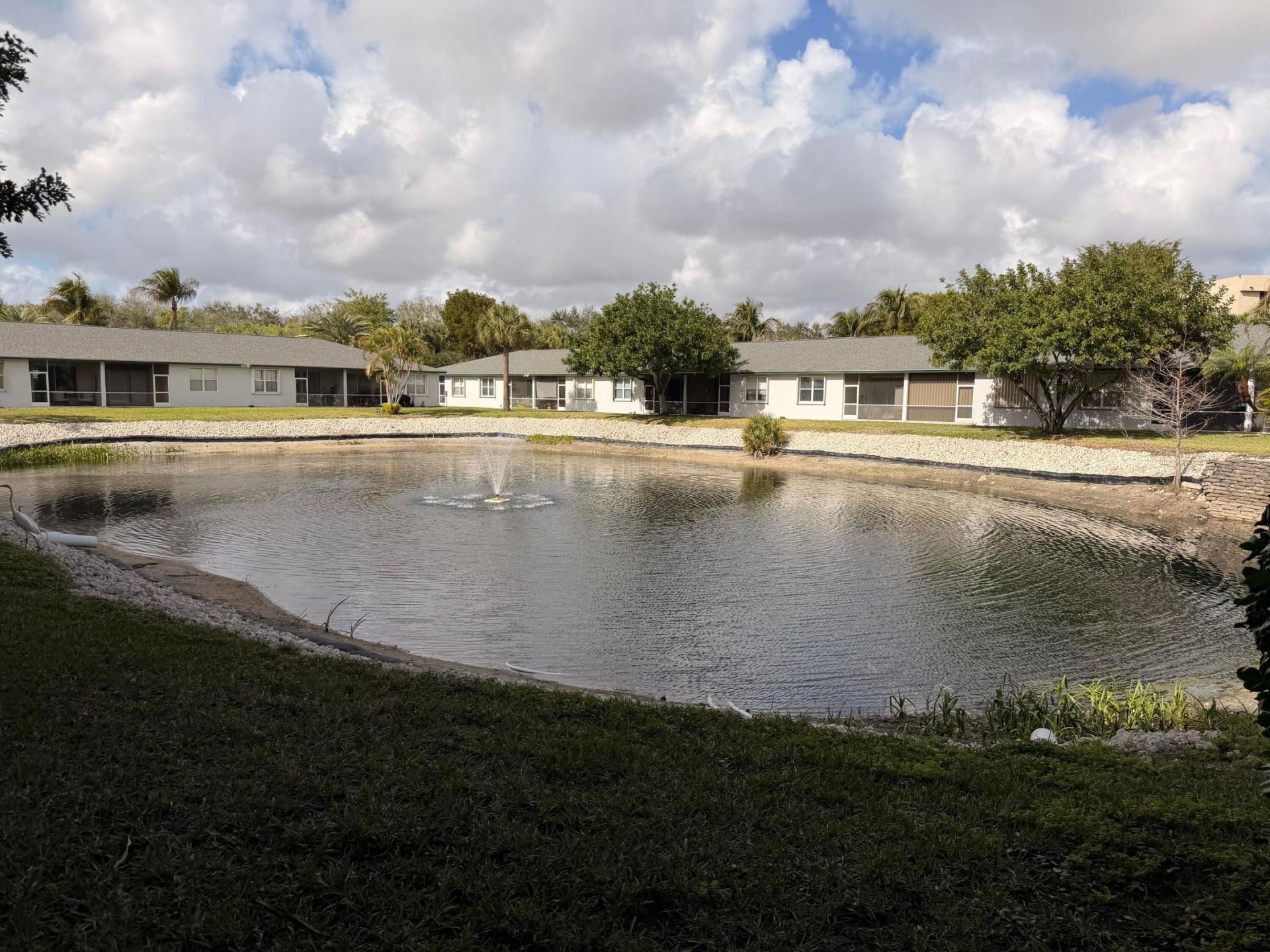 3146 Via Ponciana, Unit 301, Lake Worth, FL 33467 Photo
