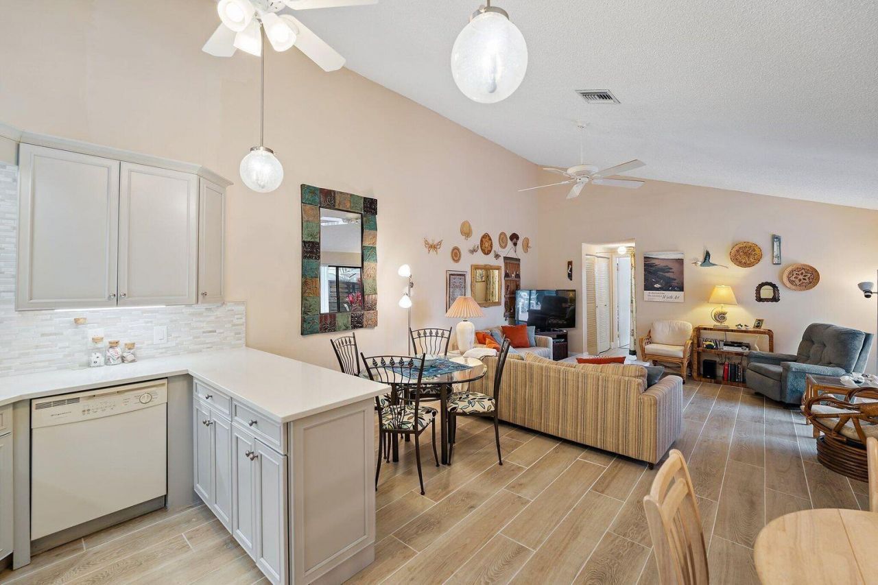 1801 S Us Highway 1, Unit 12c, Jupiter, FL 33477 Photo