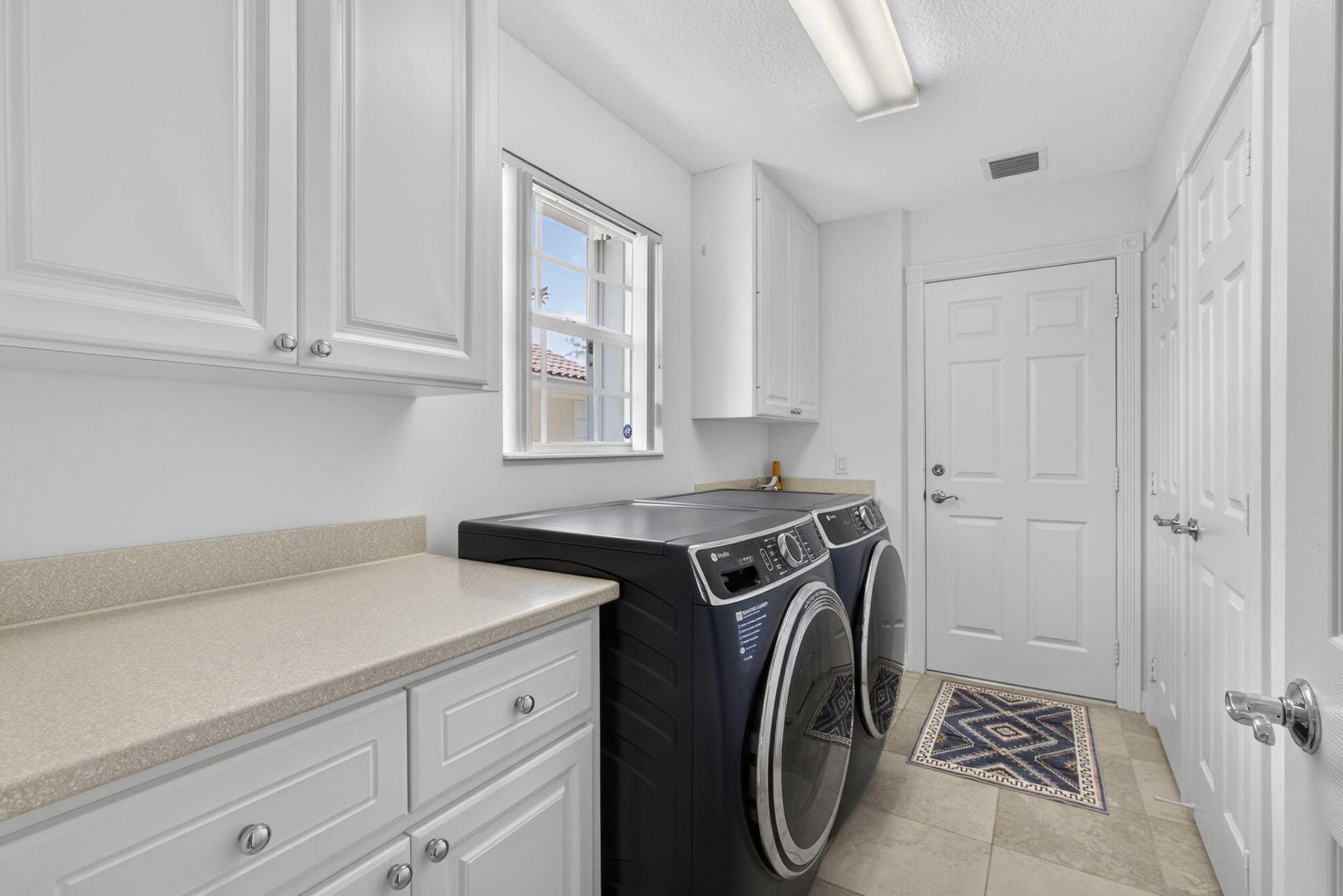 8269 Saint Johns Court, Wellington, FL 33414 Photo