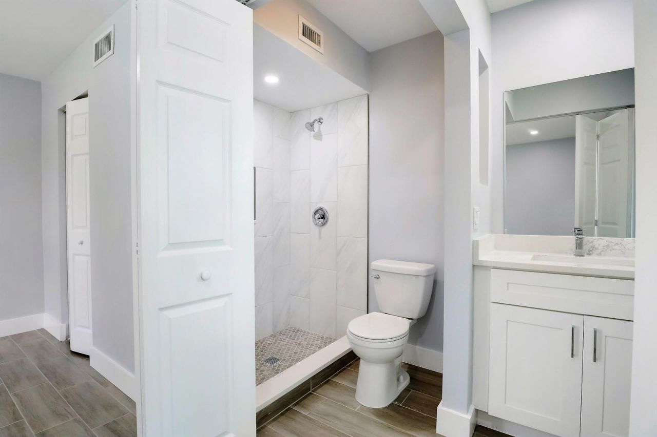 714 Nantucket Circle, Unit B, Lake Worth, FL 33467 Photo