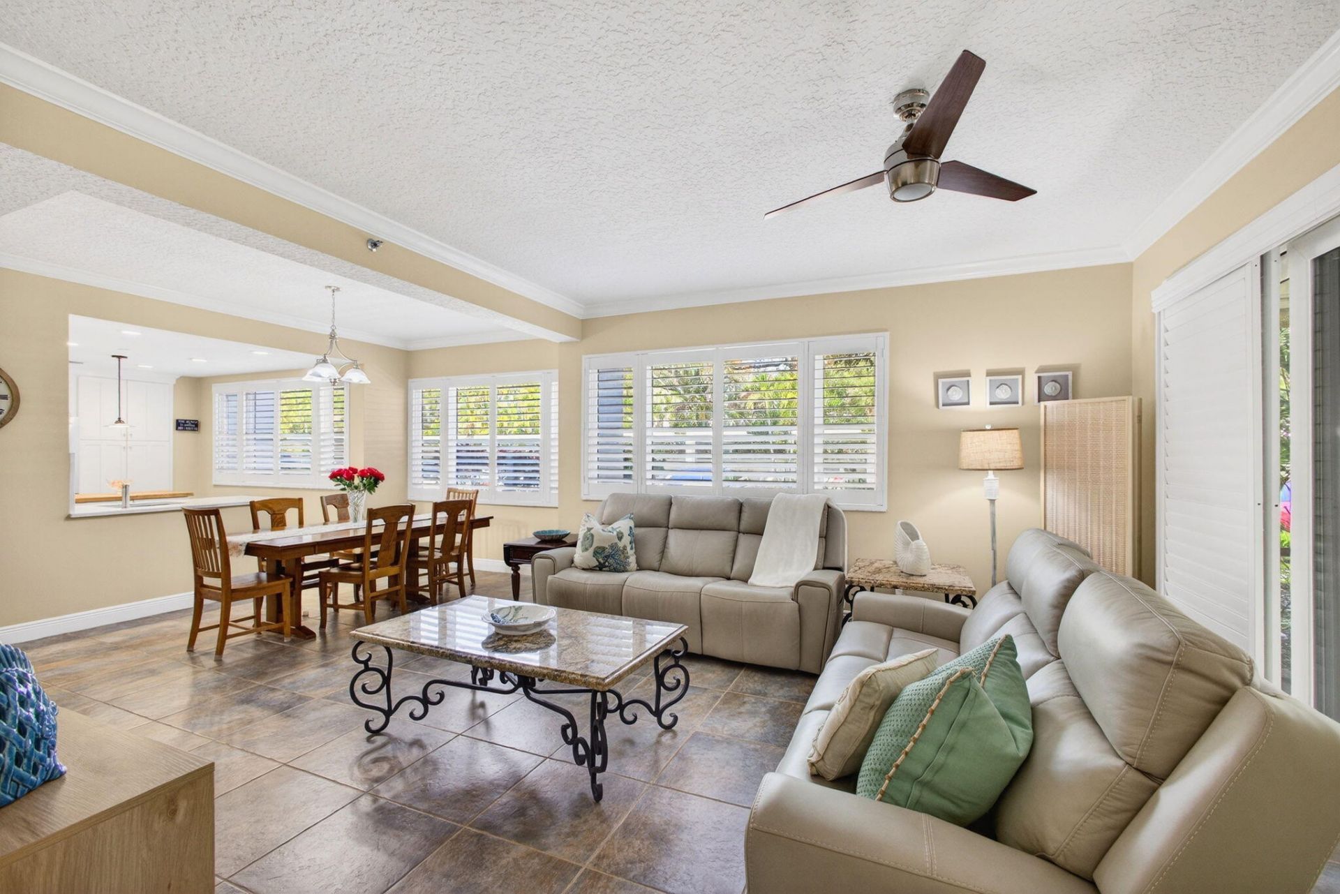 911 Oak Harbour Drive, Juno Beach, FL 33408 Photo