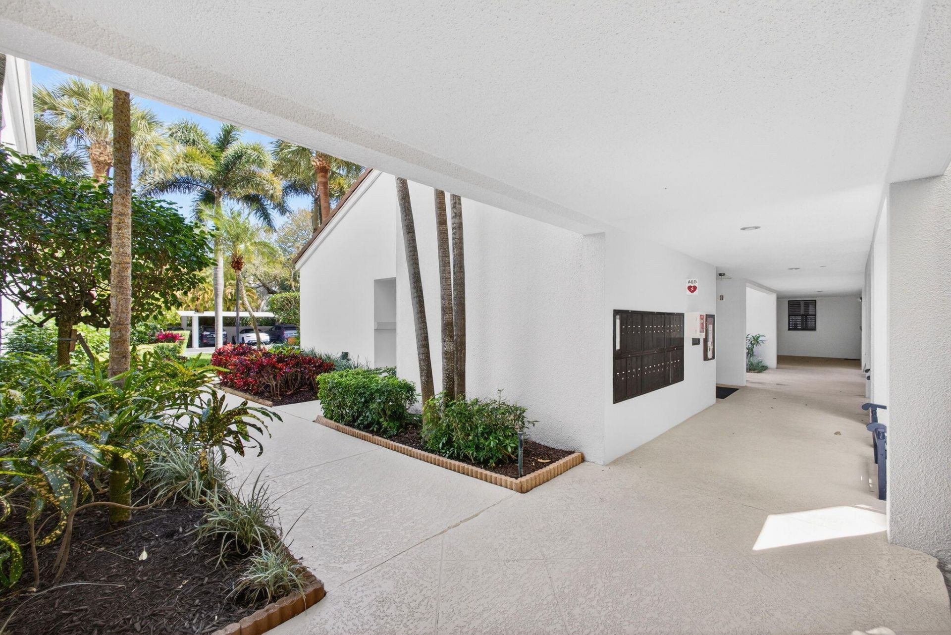 911 Oak Harbour Drive, Juno Beach, FL 33408 Photo