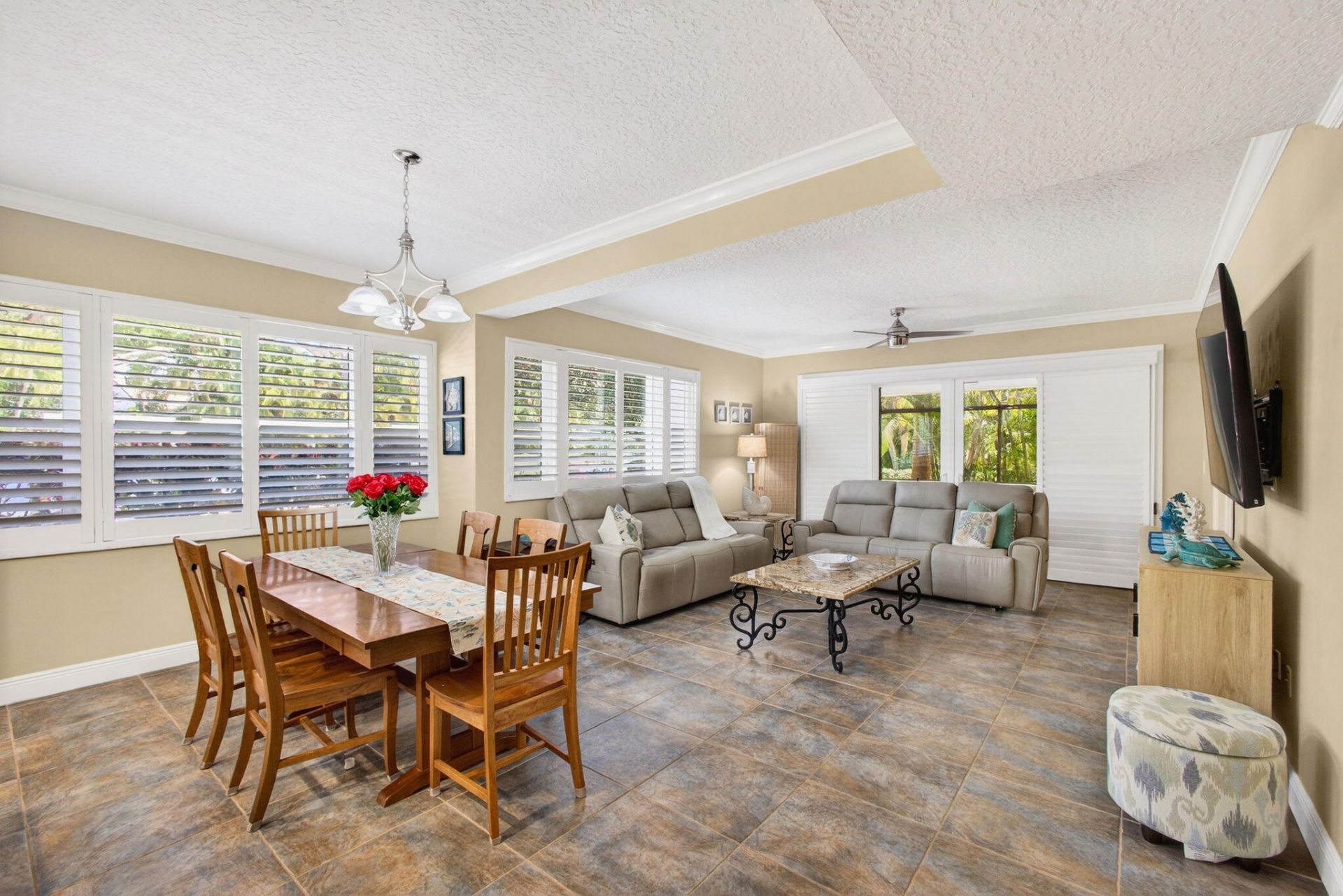 911 Oak Harbour Drive, Juno Beach, FL 33408 Photo