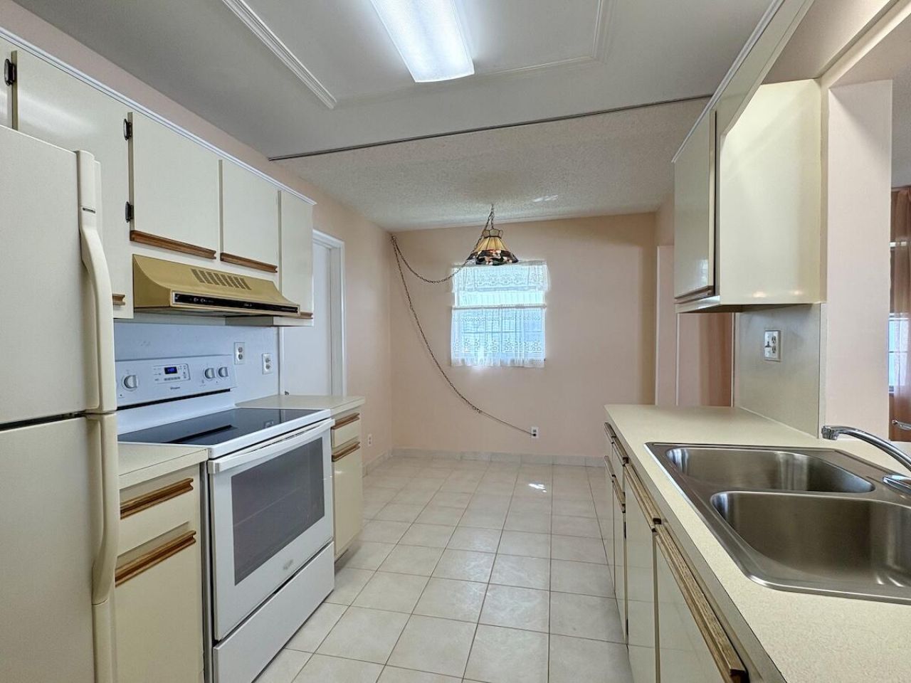 2003 SW 18th Street, Boynton Beach, FL 33426 Photo