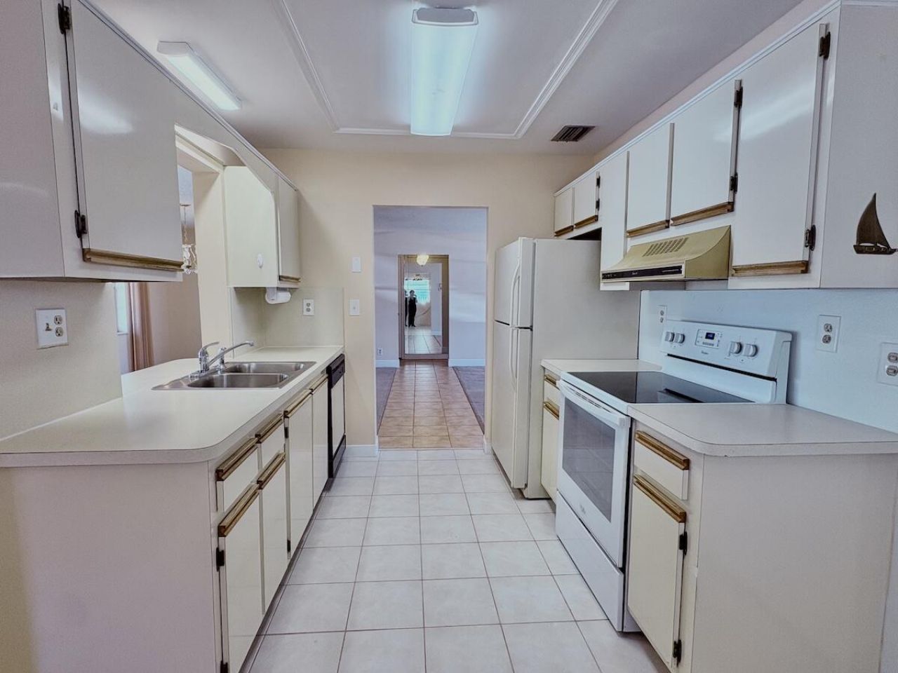 2003 SW 18th Street, Boynton Beach, FL 33426 Photo