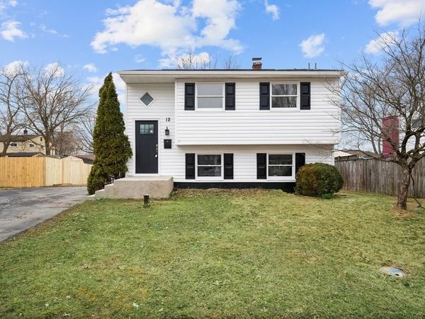 12 DUNSINANE DRIVE, NEW CASTLE, DE 19720