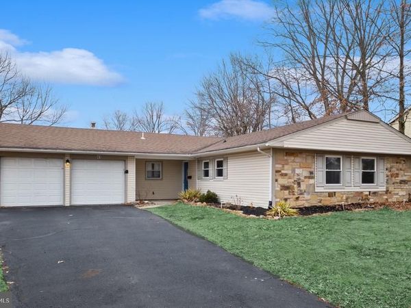 41 EASTGATE LANE, WILLINGBORO, NJ 08046