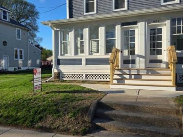 636 E FRONT STREET, FLORENCE, NJ 08518