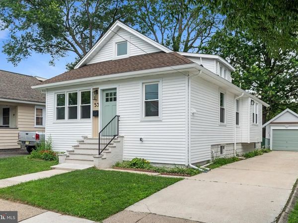 53 E COLLINGSWOOD AVENUE, HADDON TOWNSHIP, NJ 08107