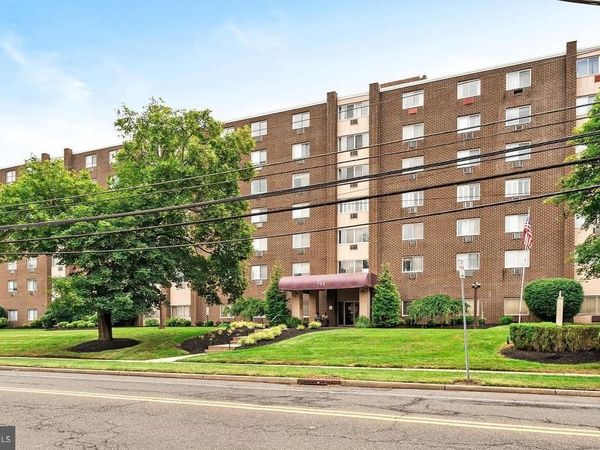 860 LOWER FERRY RD, Unit 4C, EWING, NJ 08628