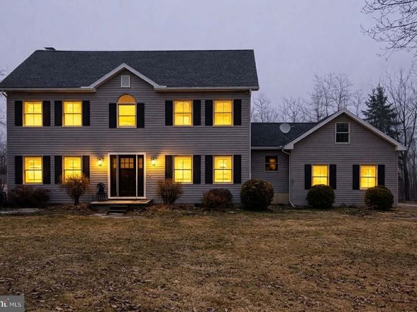 4905 OXFORD ROAD, YORK SPRINGS, PA 17372