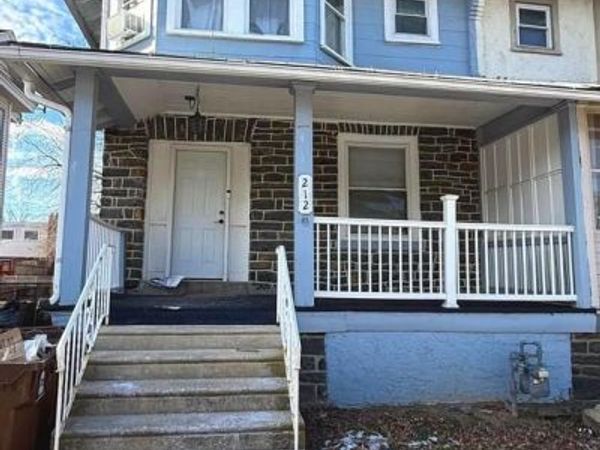 212 N MAPLE AVENUE , LANSDOWNE, PA 19050