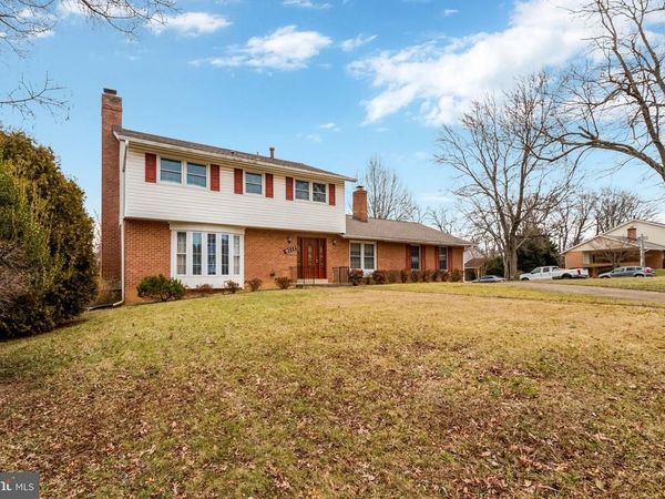 4111 WYNNWOOD DRIVE , ANNANDALE, VA 22003