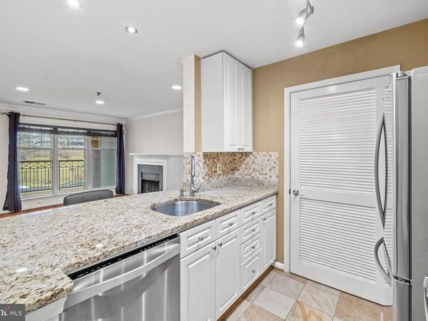 5563 SEMINARY ROAD, Unit 107, FALLS CHURCH, VA 22041