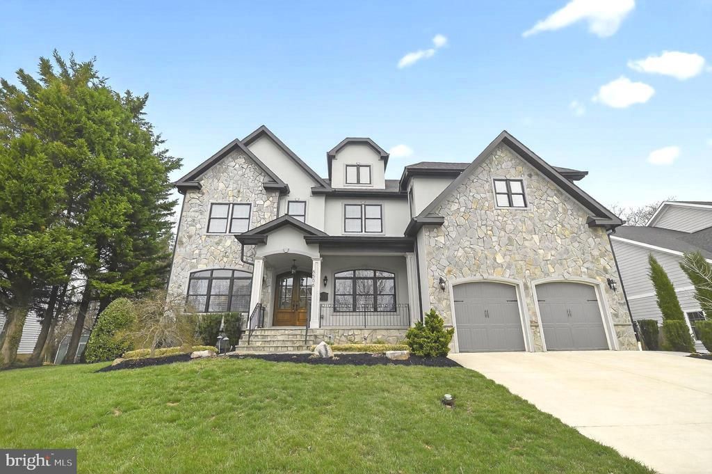 6506 Chesterfield Avenue, McLean, VA 22101 Main Photo