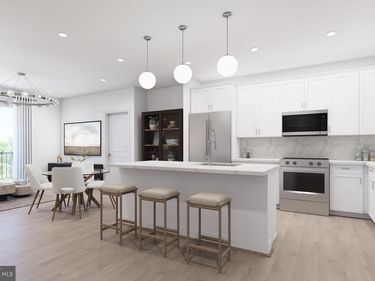 9475B SPRAGUE AVENUE, Unit 2, FAIRFAX, VA 22031