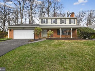 8624 REDWOOD DRIVE, VIENNA, VA 22180