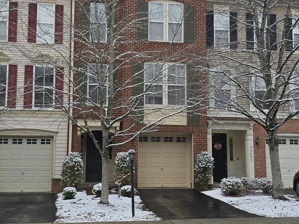 43099 HUNTERS GREEN SQUARE, BROADLANDS, VA 20148