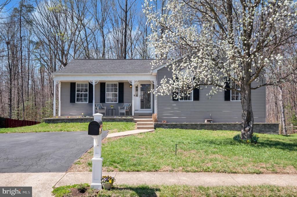 128 Theresa Drive, Stafford, VA 22554 Main Photo