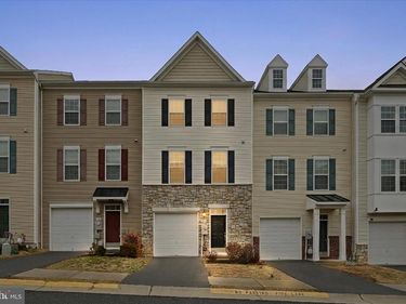 244 SCHRAMM LOOP , STEPHENS CITY, VA 22655