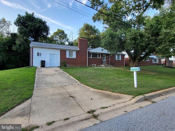 5900 ARBROATH DRIVE , CLINTON, MD 20735