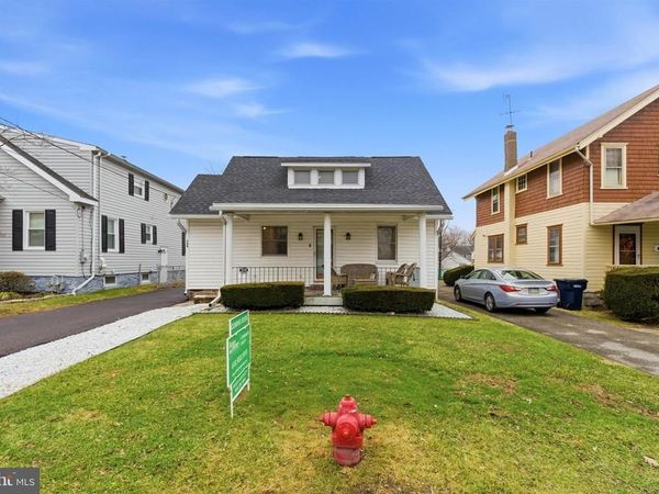 104 MONTGOMERY AVENUE, EAST NORRITON, PA 19401