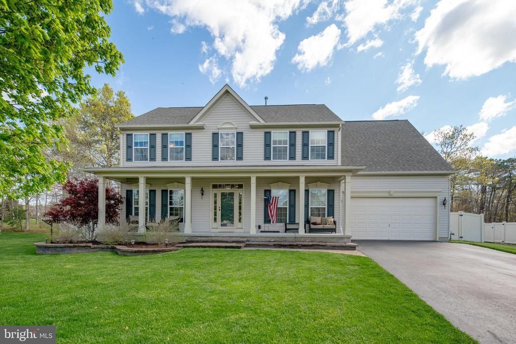 32 Carriage Way, Barnegat, NJ 08005 Main Photo