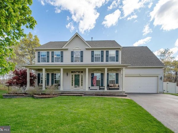 32 CARRIAGE WAY, BARNEGAT, NJ 08005