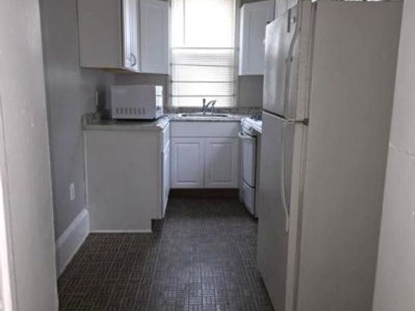 4802 CHESTER AVENUE, Unit 1F, PHILADELPHIA, PA 19143