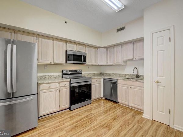 6146 MAIN STREET, VOORHEES, NJ 08043