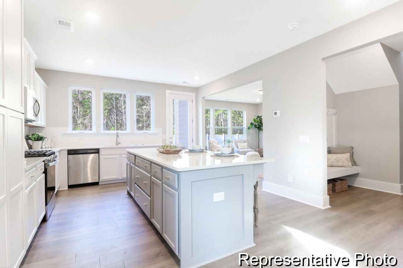 1002 Hooded Warbler Way Photo 7