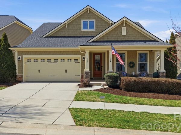 123 Johnson Manor Street, Mooresville, NC 28115
