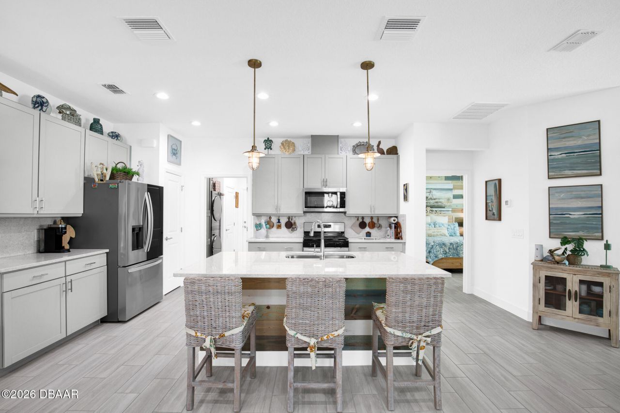 334 Gypsy Palace Lane, Daytona Beach, FL 32124 Photo