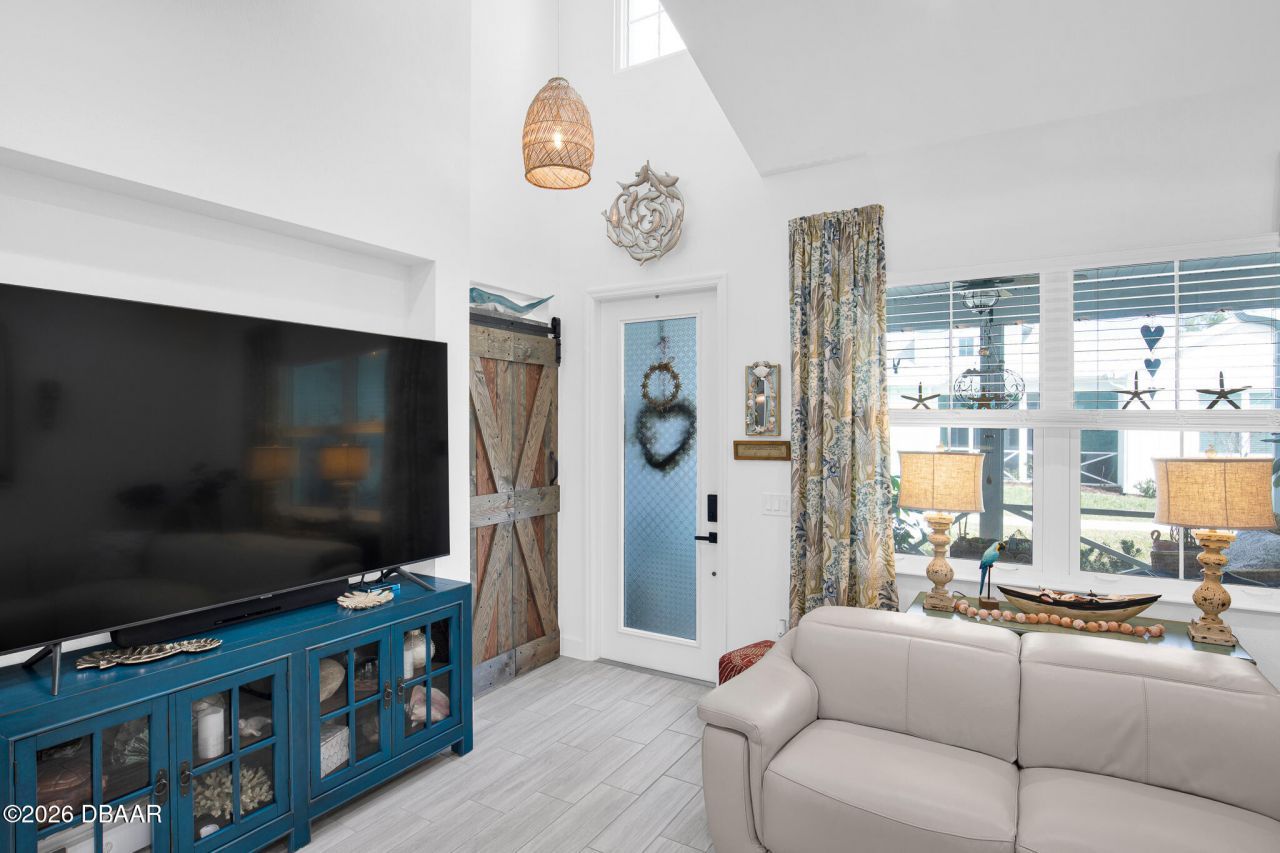 334 Gypsy Palace Lane, Daytona Beach, FL 32124 Photo