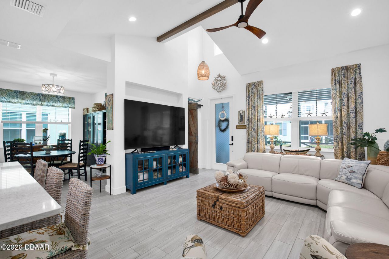 334 Gypsy Palace Lane, Daytona Beach, FL 32124 Photo