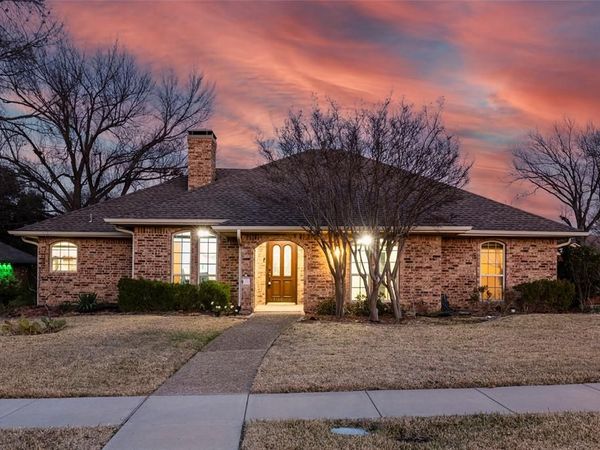 3100 Bellflower Lane, Carrollton, TX 75007