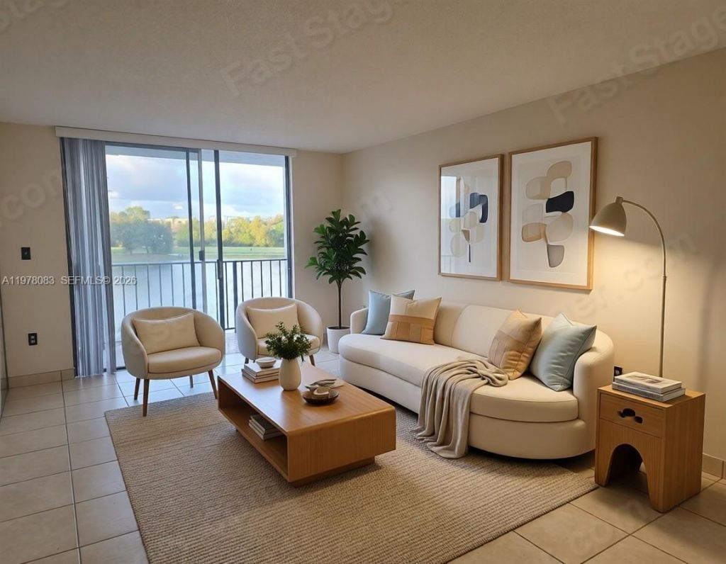 9688 Fontainebleau Blvd , Unit 307, Miami, FL 33172 Photo