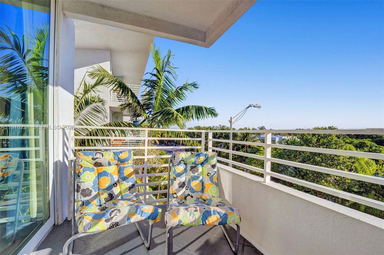 7800 Collins Ave, Unit 409, Miami Beach, FL 33141 Photo