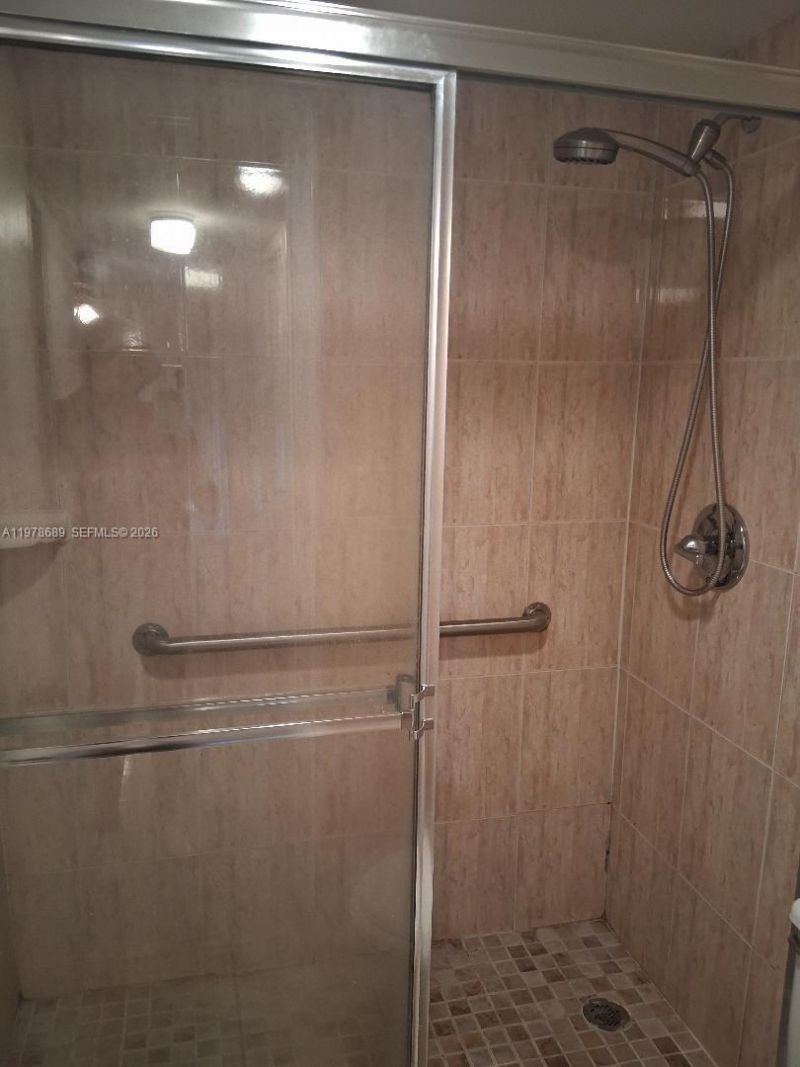 1100 St Charles Pl, Unit 213, Pembroke Pines, FL 33026 Photo