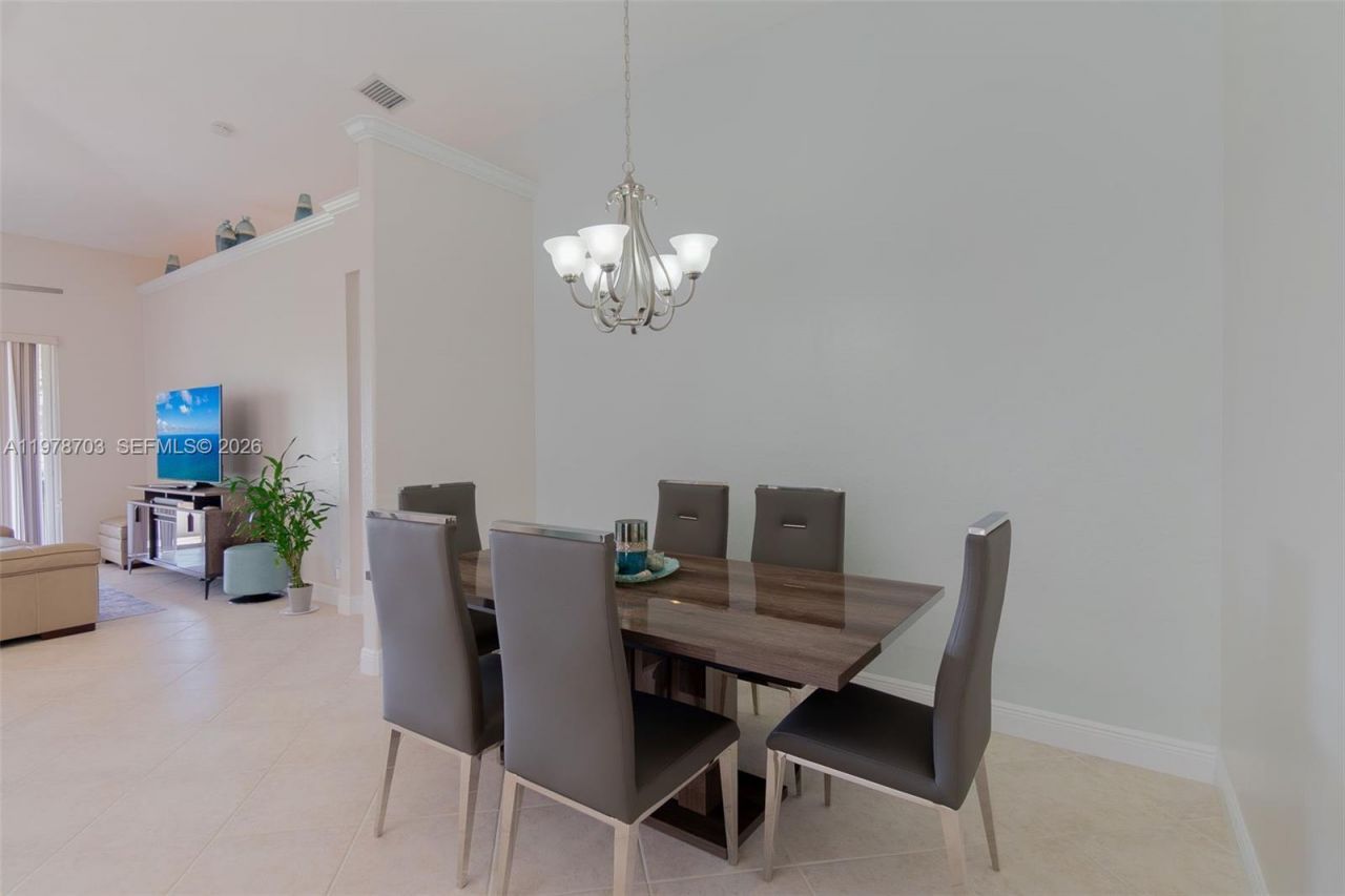 2675 Clipper Cir, West Palm Beach, FL 33411 Photo
